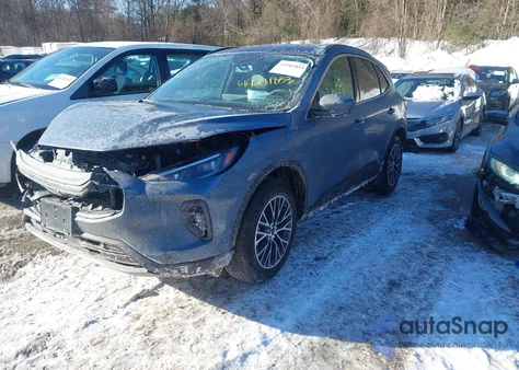 2024 Ford Escape Phev z USA, uszkodzony, nr VIN 1FMCU0E14RUA18022